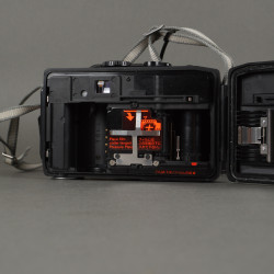 Nikon L35AW